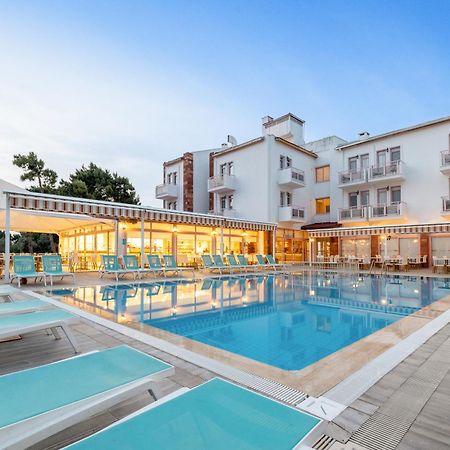 Hanedan Beach Hotel Foça Extérieur photo