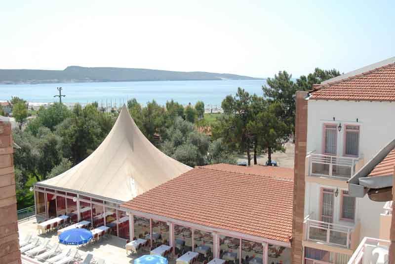 Hanedan Beach Hotel Foça Extérieur photo