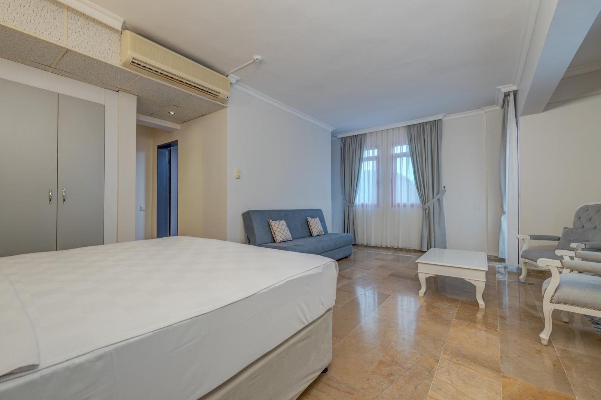 Hanedan Beach Hotel Foça Extérieur photo
