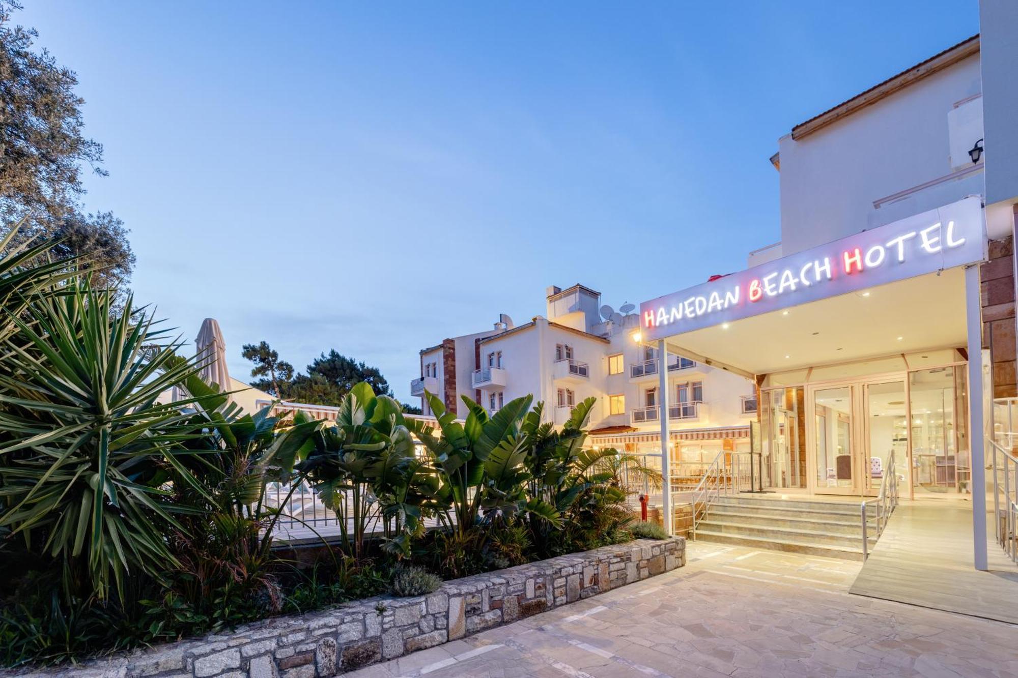 Hanedan Beach Hotel Foça Extérieur photo
