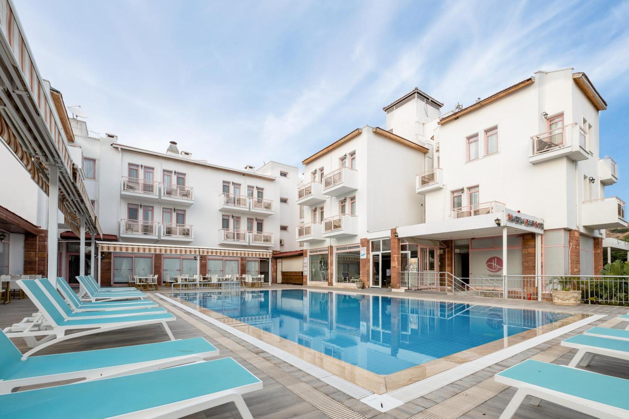 Hanedan Beach Hotel Foça Extérieur photo