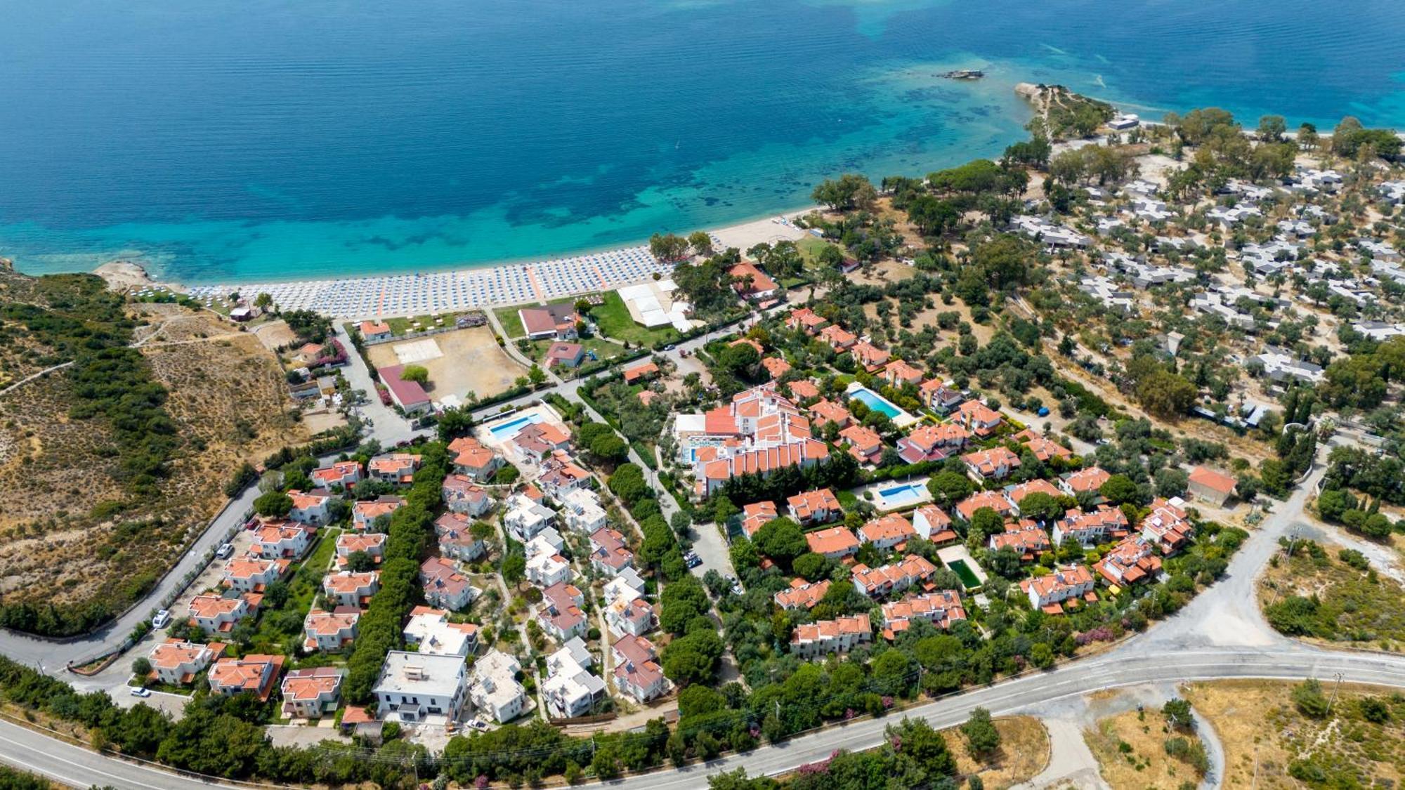 Hanedan Beach Hotel Foça Extérieur photo
