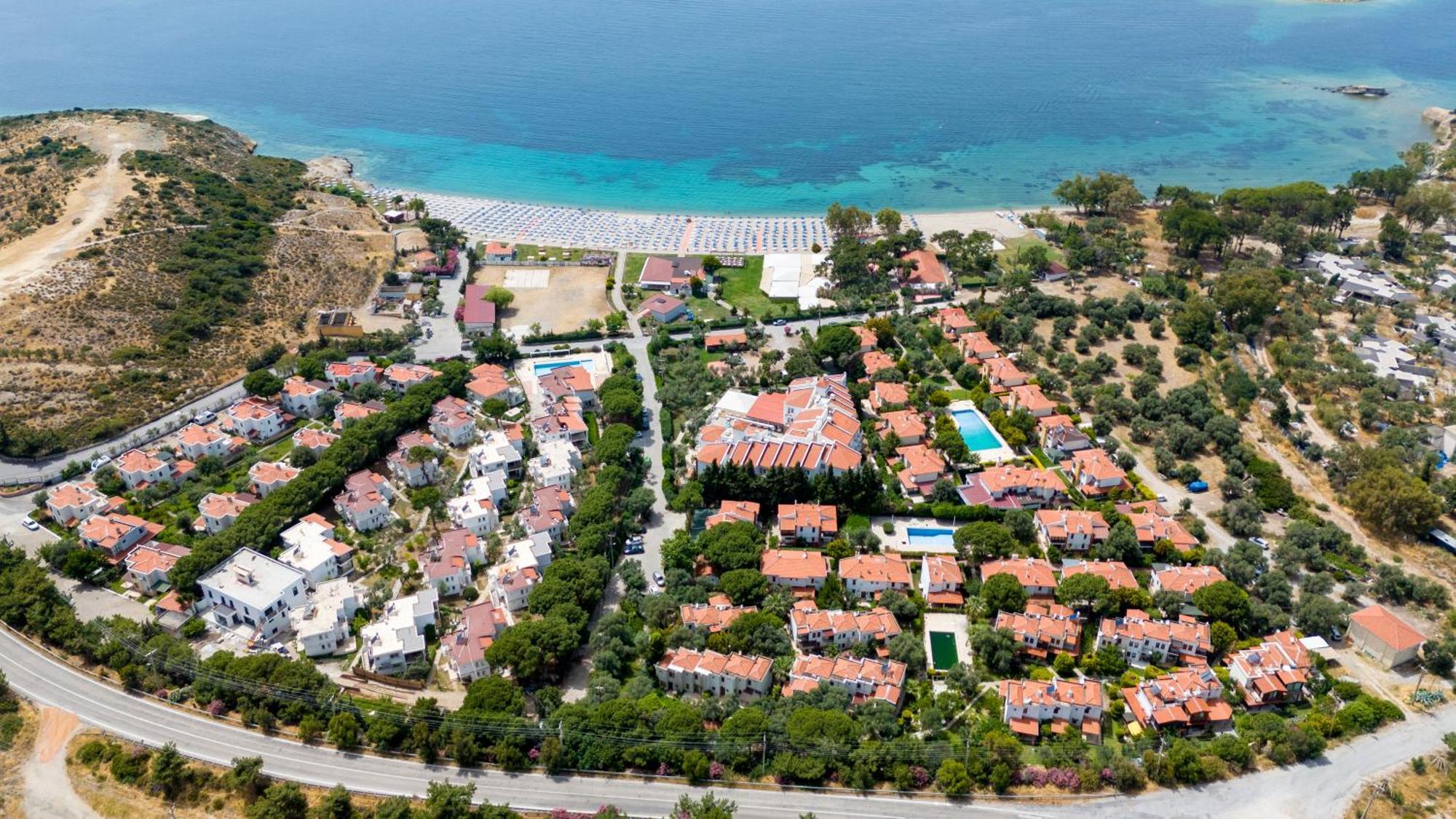 Hanedan Beach Hotel Foça Extérieur photo