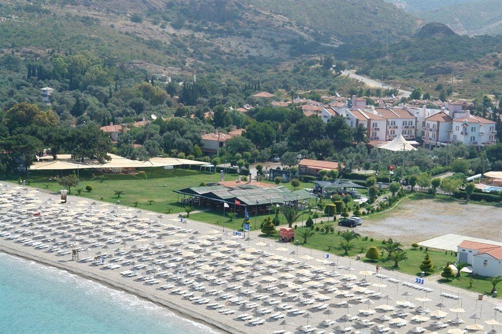 Hanedan Beach Hotel Foça Extérieur photo
